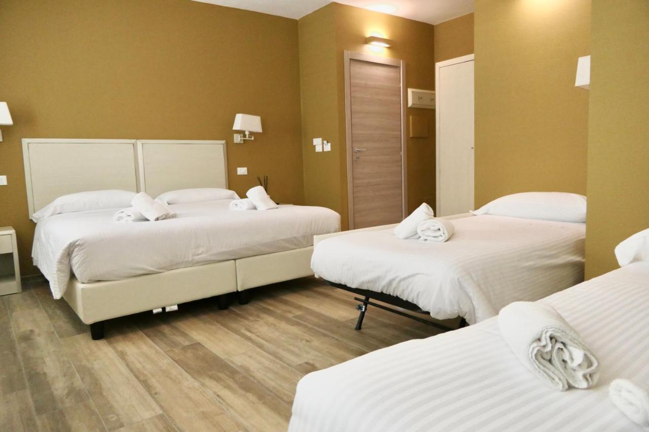 Il Gabbani B&B มารินา ดิ บิบโบนา ภายนอก รูปภาพ